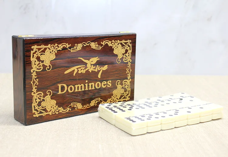 Domino Game met houten doos 3