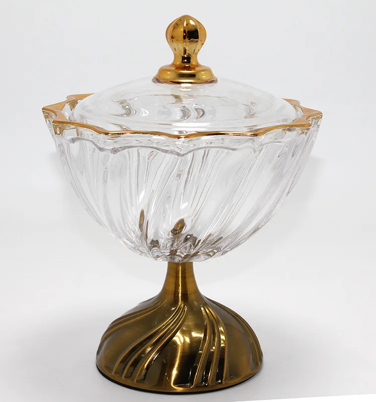 Metal Ayaklı Kristal Cam Şekerlik Gold Detaylı Sunumluk